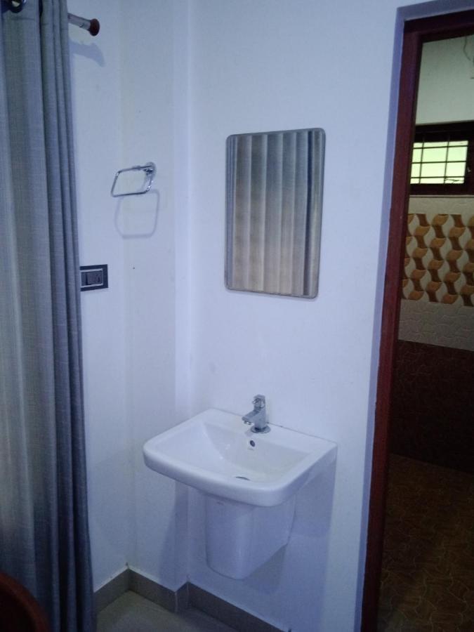 Mscb Guest House Ідуккі Екстер'єр фото